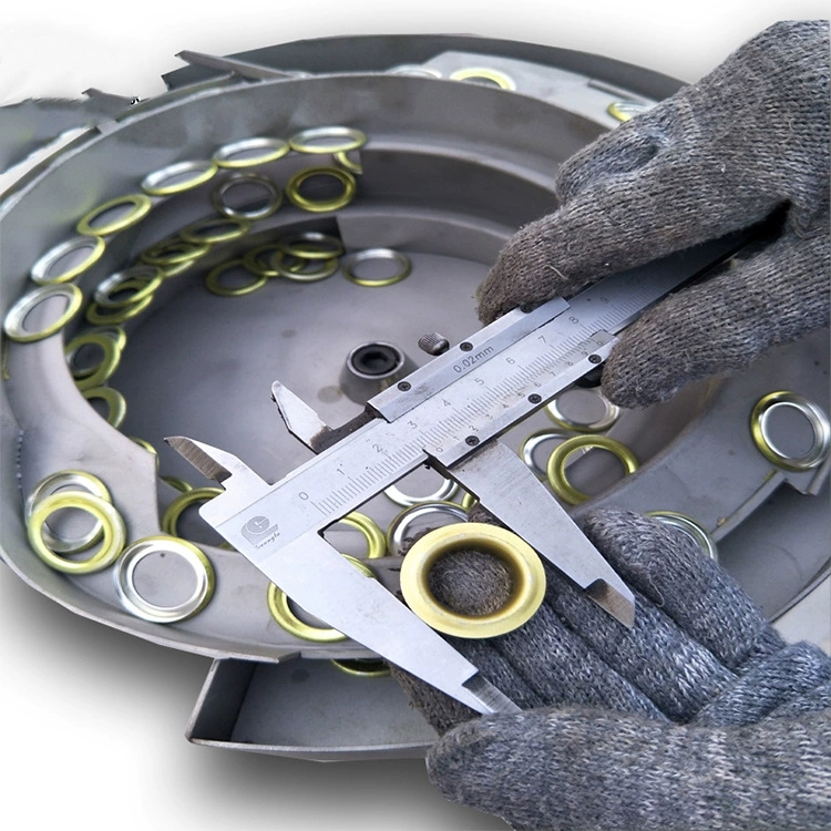 全自動(dòng)篷布打扣機(jī)